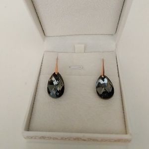 New in box drop earrings